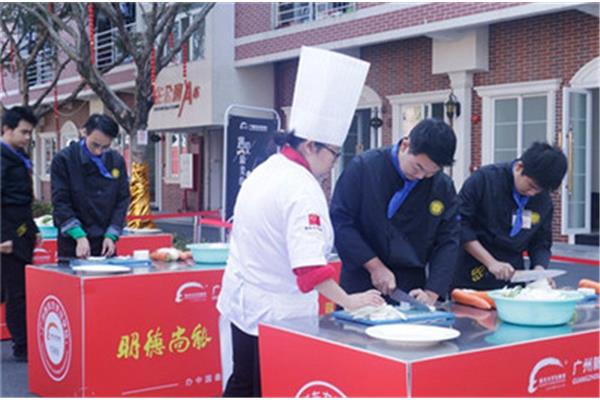 业余学厨师培训班