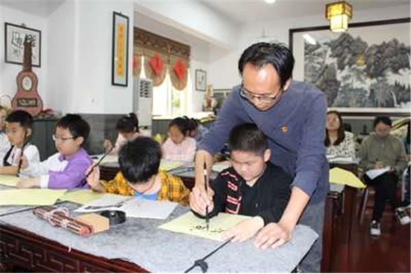 刘海粟小学