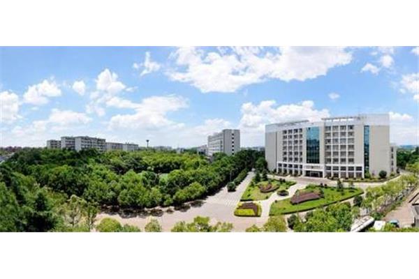 湖南大学怎么样