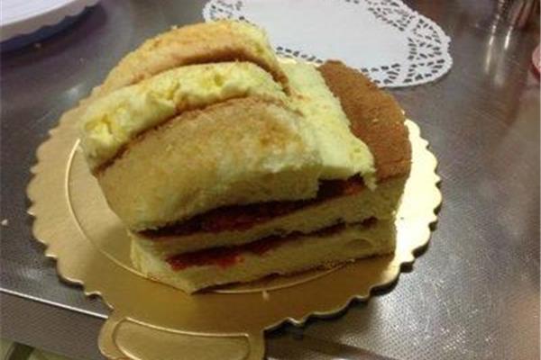 蛋糕上火吗