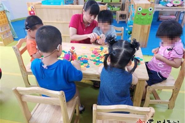 个别化教学