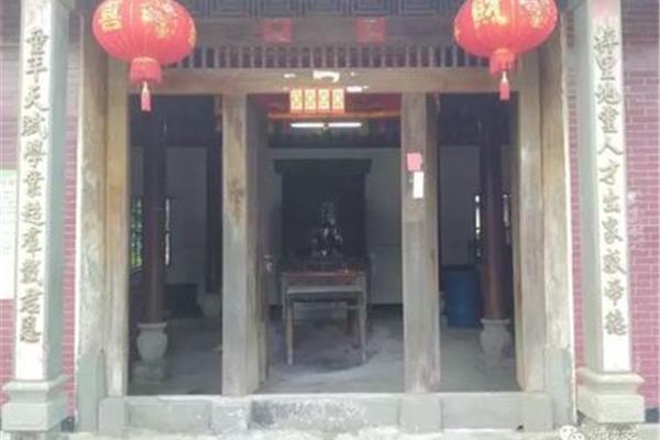 神庙对联大全七字