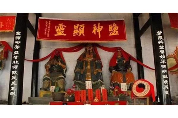 神庙对联大全七字