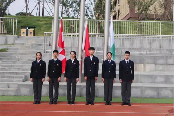 大连国际学校