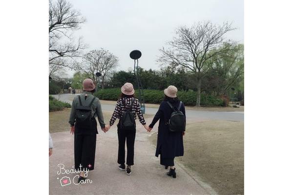 放开彼此的手