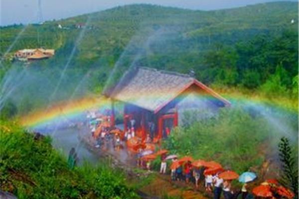 沂水雪山彩虹谷