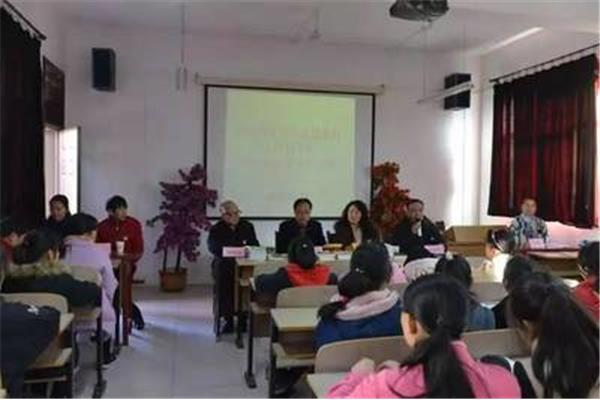 文学社活动