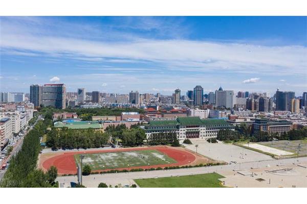 吉林大学在哪