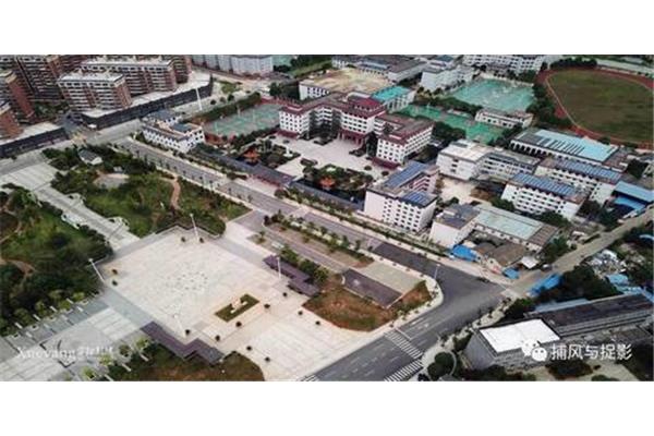 湘乡东山学校