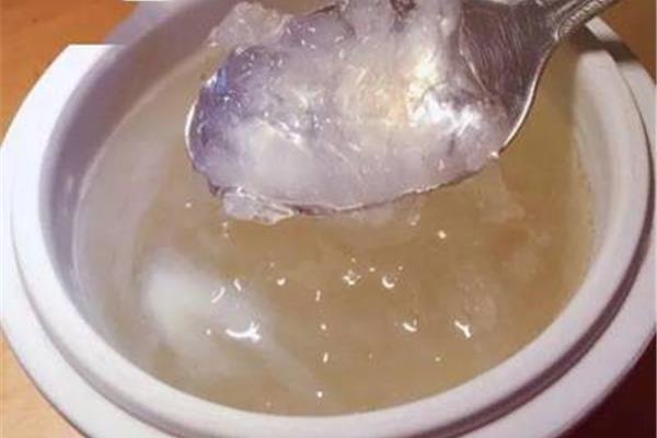 小孩可以吃燕窝吗