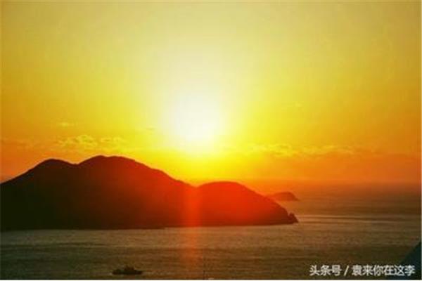 照耀的意思