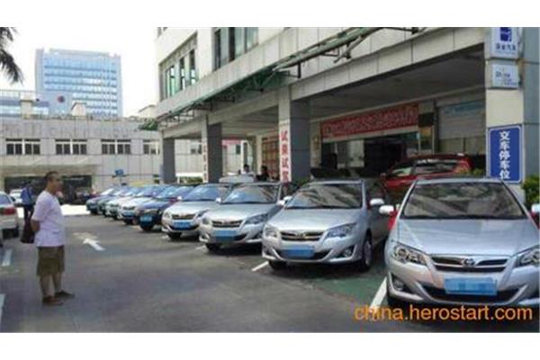 深圳市小汽车