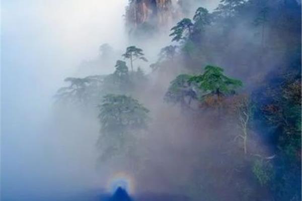 什么样的高山