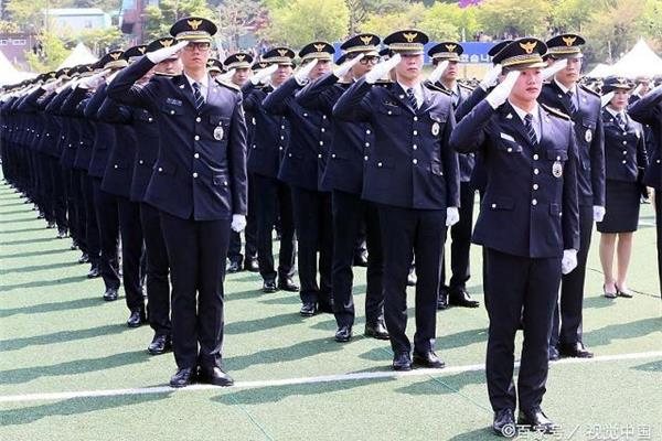 公务员招警考试