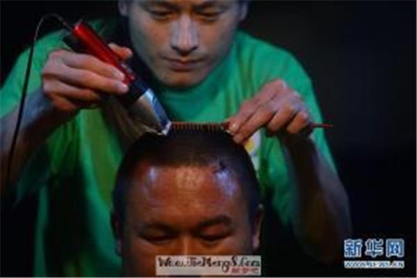 自己给自己理发