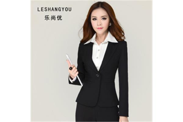 女职业套装