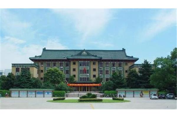 湖北体育学院