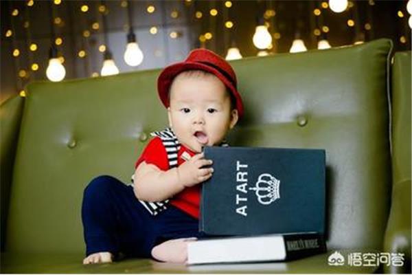 婴儿几个月可以爬