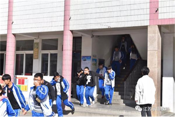吴承恩中学