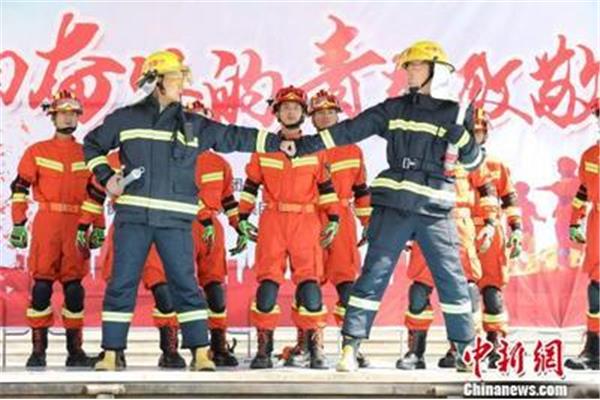 奉献的事例