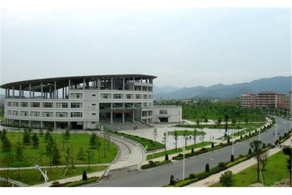 南京森林警官学院