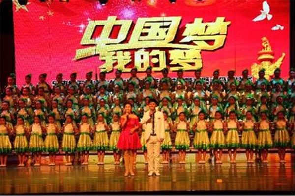 嘹亮的歌声