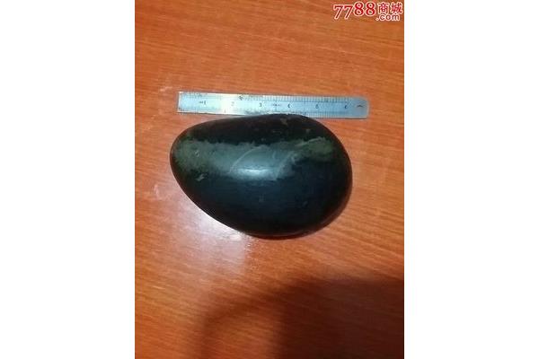 滚动的石头
