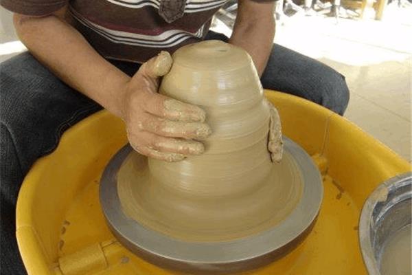 拉坯怎么读