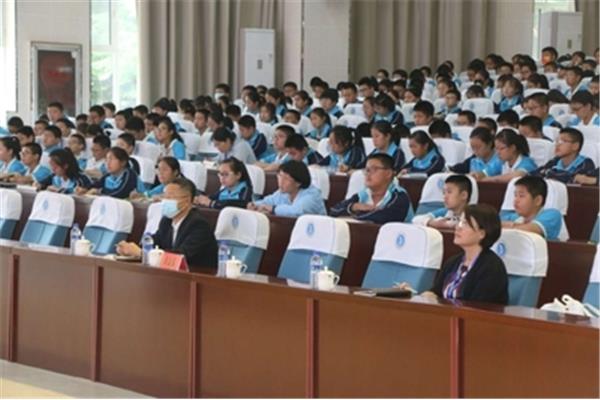 威海市教育局