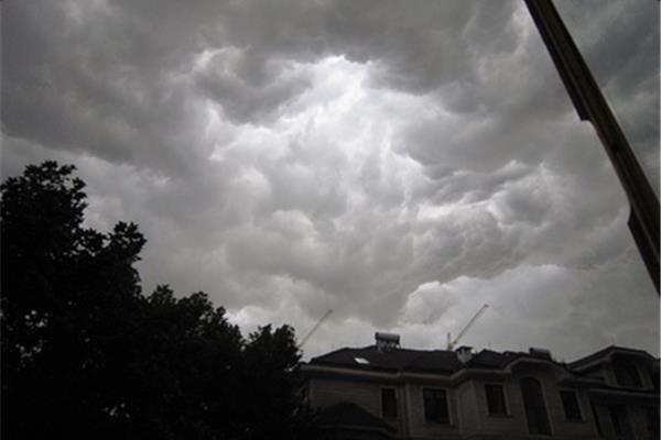 天昏地暗的意思