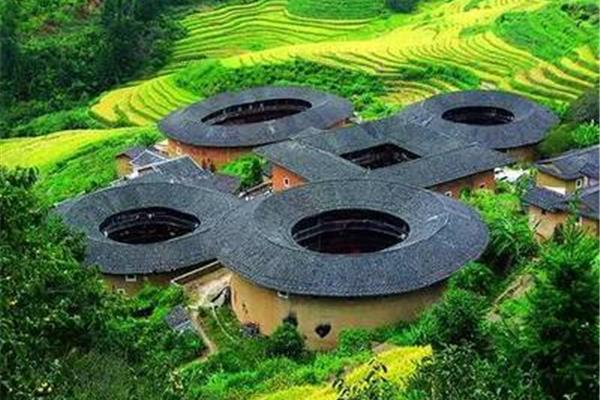 福建土楼作文