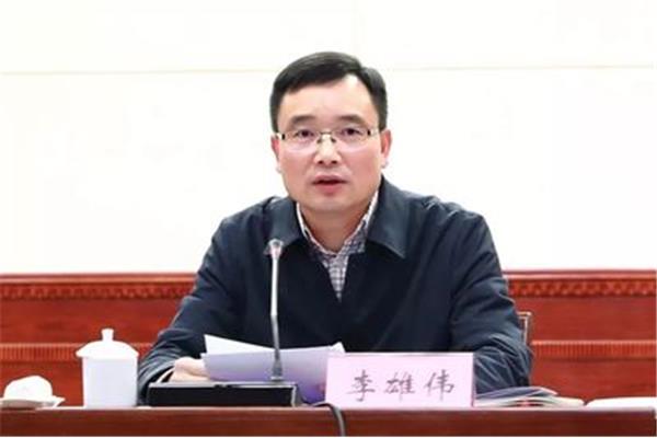 政治素质高