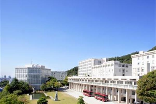 日本女子大学