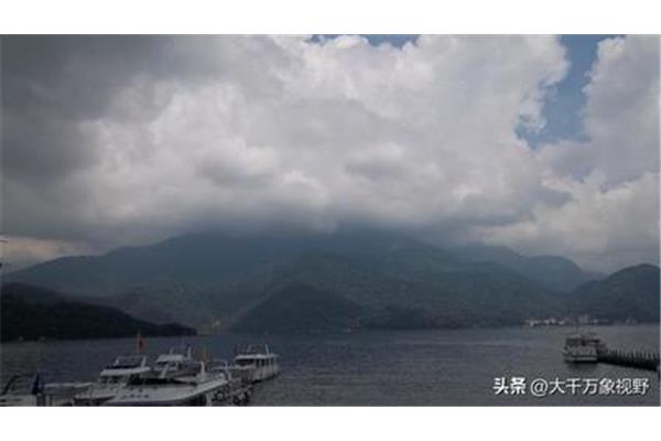 日月潭在哪个省