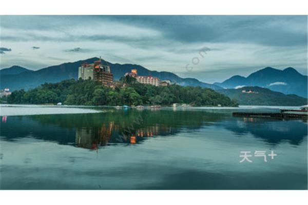 日月潭在哪个省
