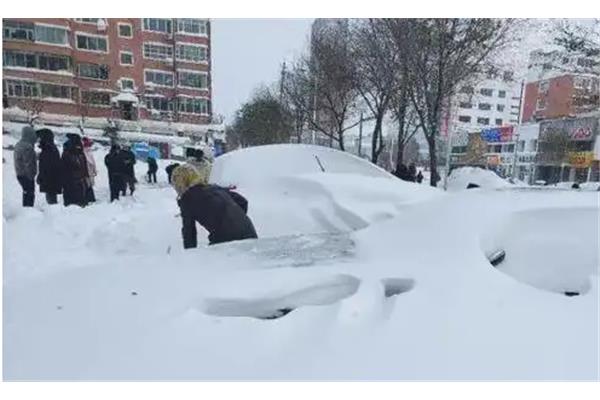 南方雪灾是哪一年