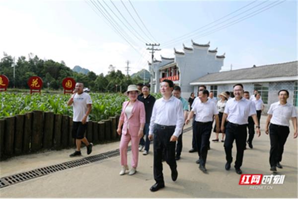 保靖县人民政府