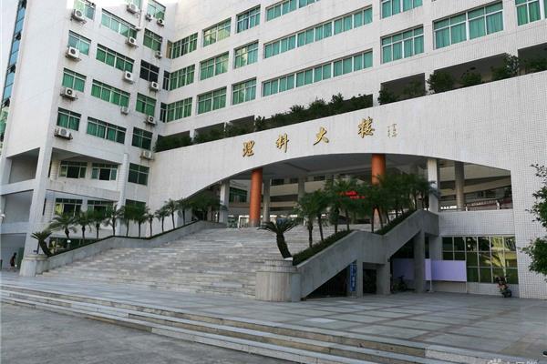 潮州韩山师范学院