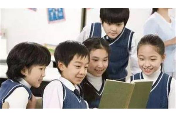 小学生转学