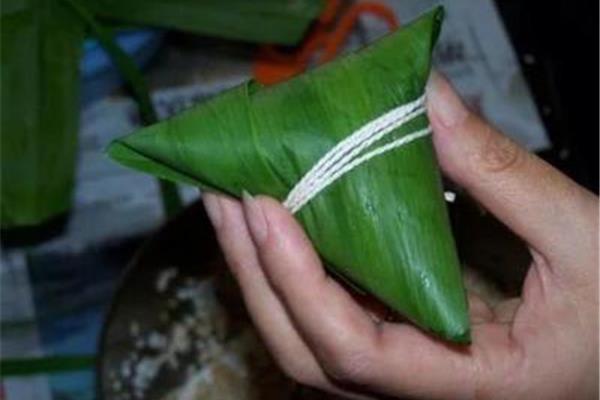 端午前后打一字
