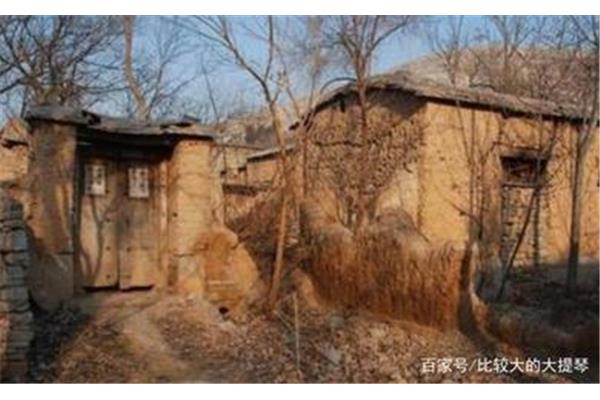 简陋的意思