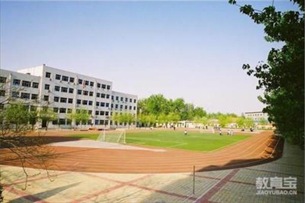 山东省济南中学