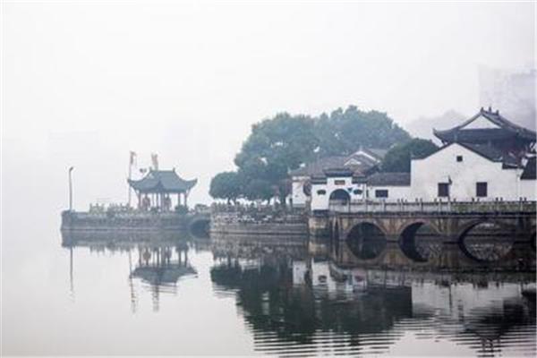 浔阳江头在哪