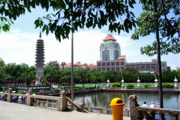 厦门大学地址