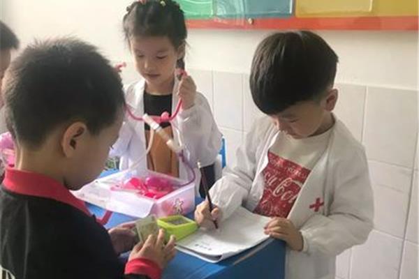 中班角色游戏