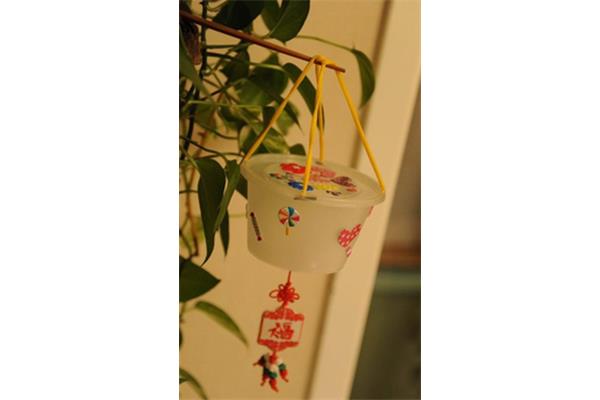 塑料瓶怎么做灯笼