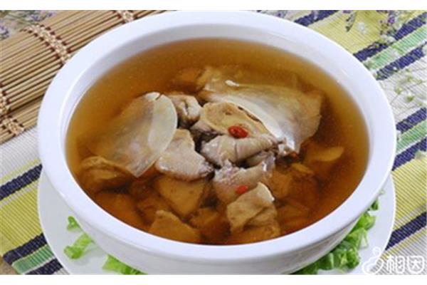 产妇鸽子汤的做法