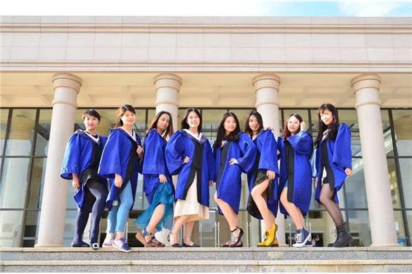 女大学生们2