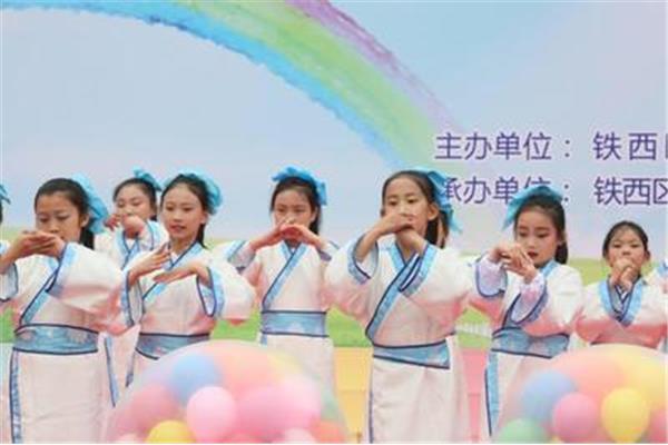 伴我成长的声音