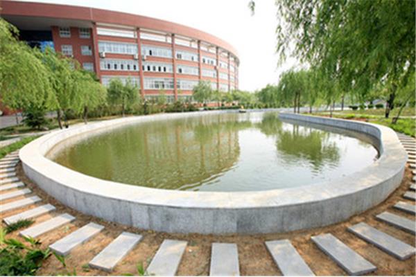 齐鲁师范大学